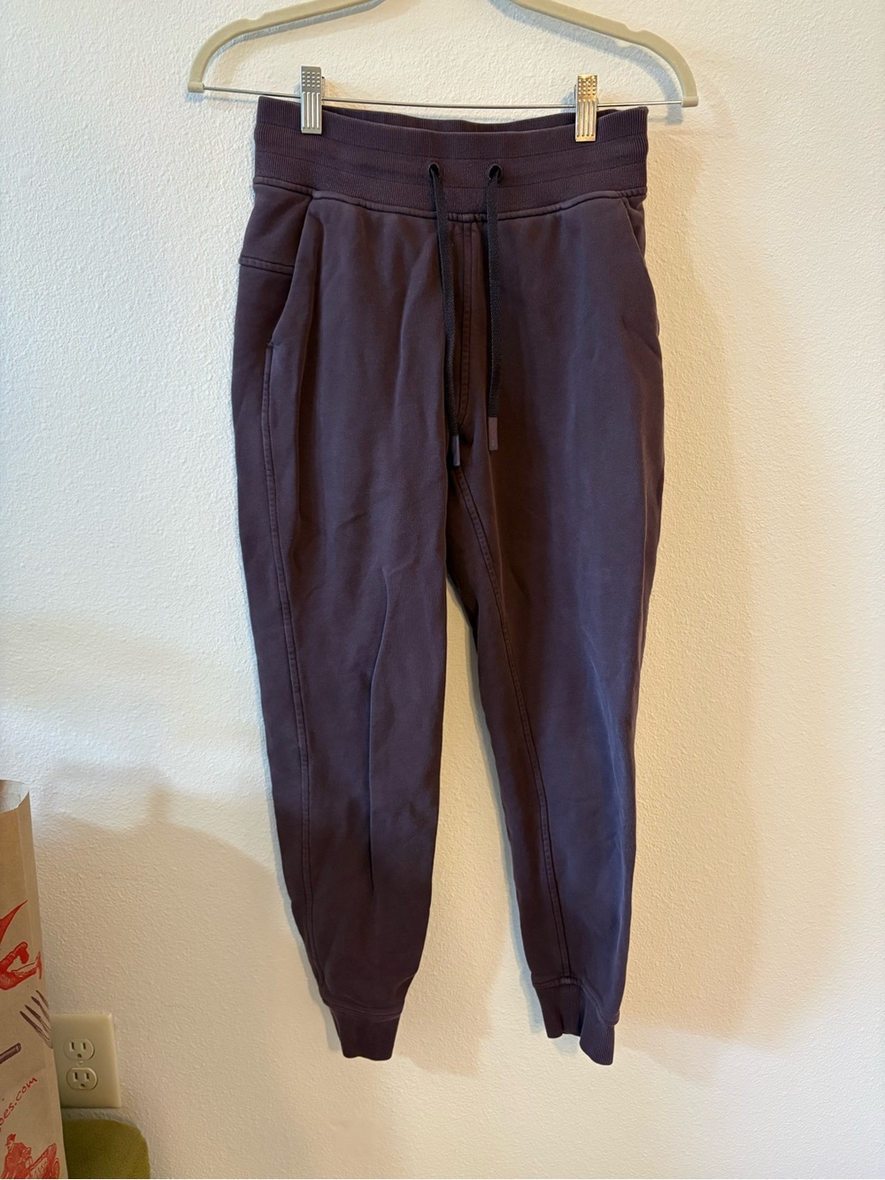 Lululemon Purple Jogger Sweatpants - Drawstring Waist